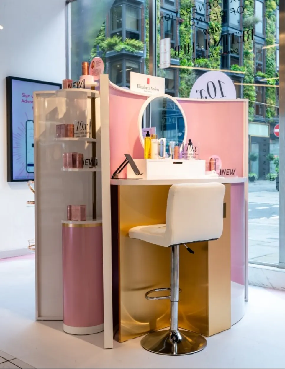 Pop-Up Store Activations